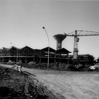 Lavori di costruzione del centro