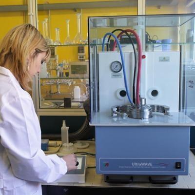 foto interne al laboratorio